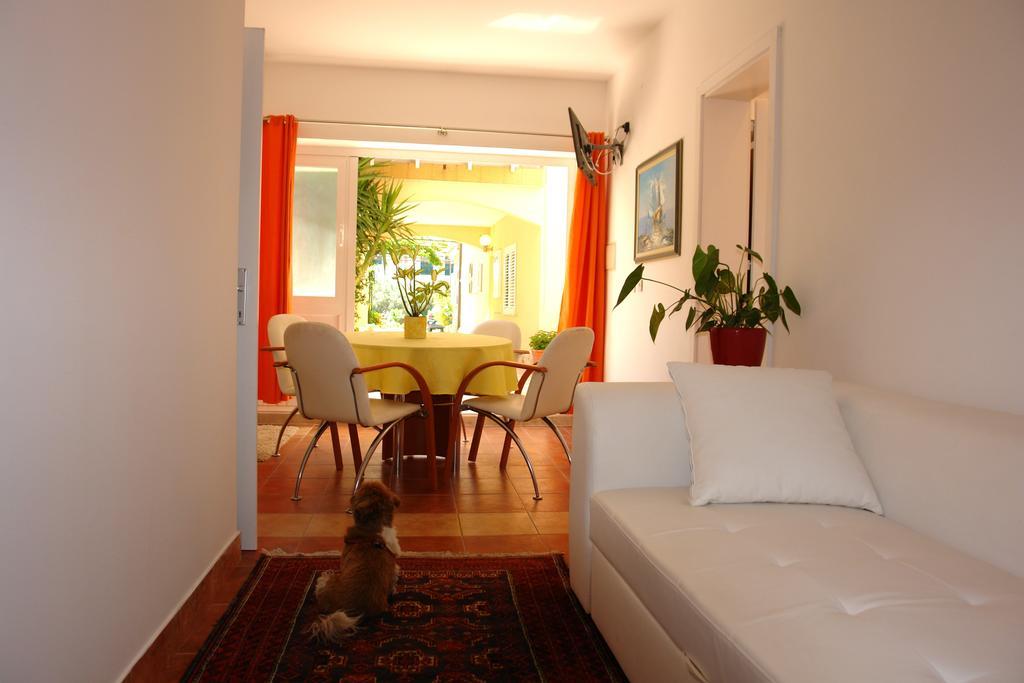 Apartments Iva Orebić Kamer foto