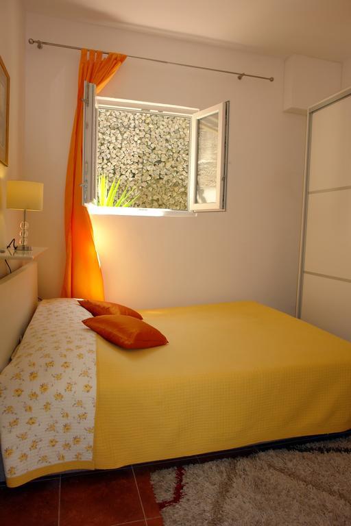 Apartments Iva Orebić Kamer foto