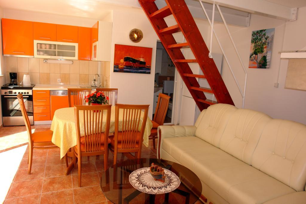 Apartments Iva Orebić Kamer foto